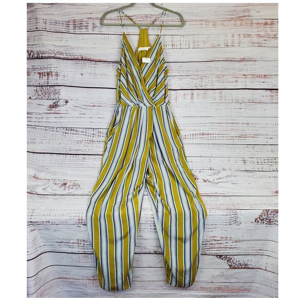 ASTR the Label V-Neck Wrap Top Jumpsuit S Moss Green Sleeveless Wrap Beach NWT - Picture 1 of 15